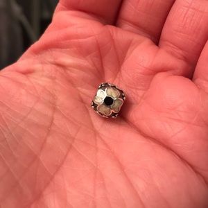 Pandora White Daisy Charm